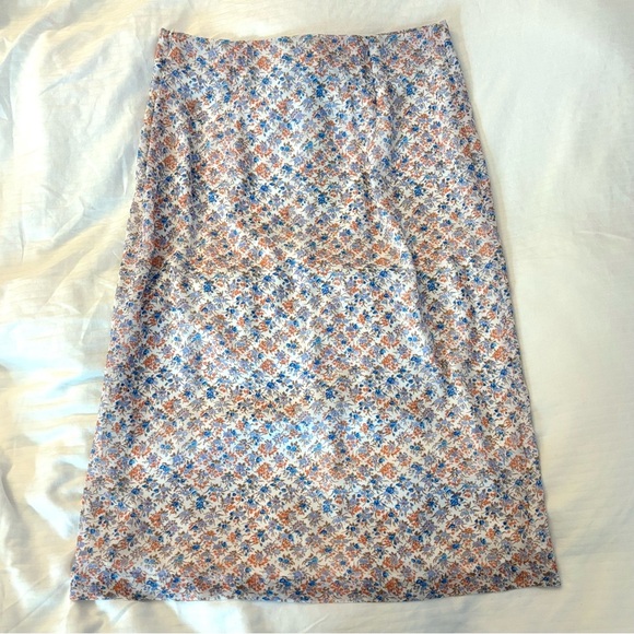 NWT Frank And Oak Floral Skirt | sizes M - Picture 5 of 8